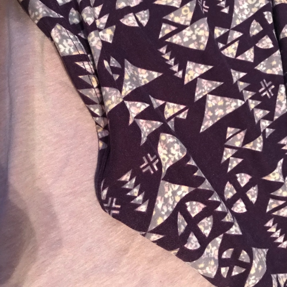 LulaRoe S Irma & OS leggings-perfect match